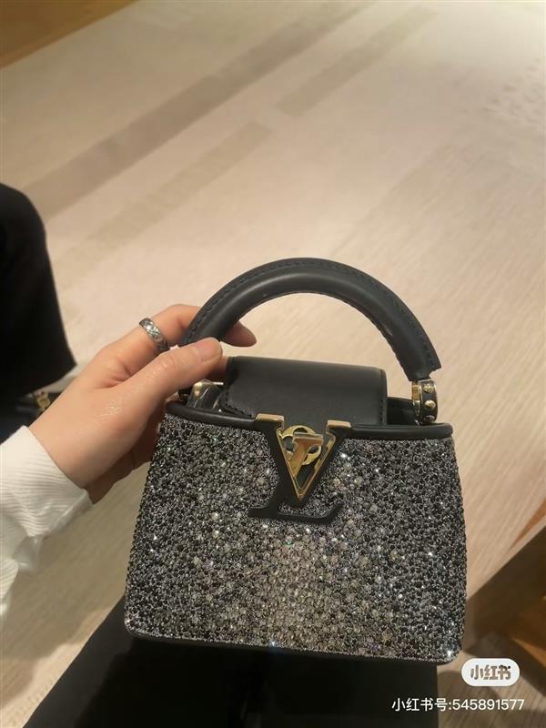 2026120164331874 830